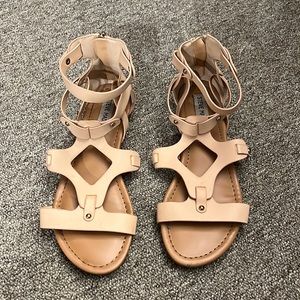 Steve Madden travel tan sandals